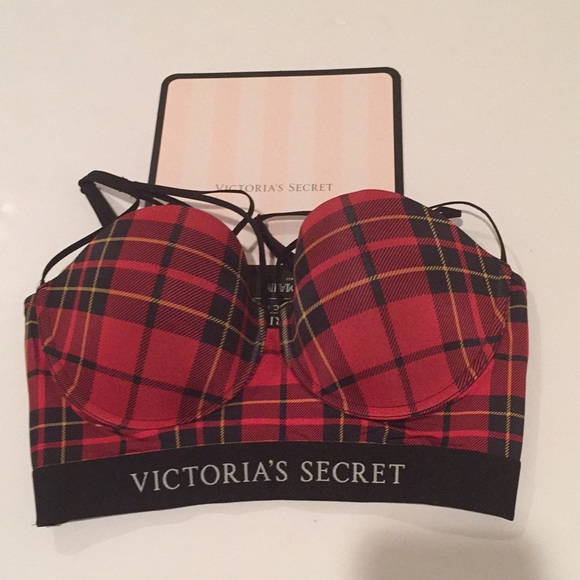 Victoria’s Secret X Balmain fashion show bra sets - Picture 2 of 7